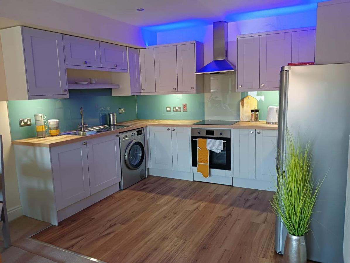 Barchester House Apartments Delux Salisbury Kültér fotó